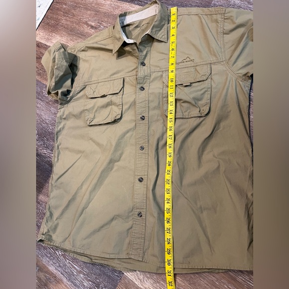 EDDIE BAUER Fishing Camping Short Sleeve Shirt Button Front Green Men LG - Picture 2 of 10
